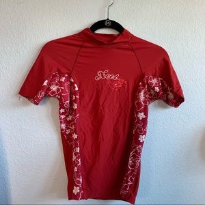 Hawaiian print rashguard